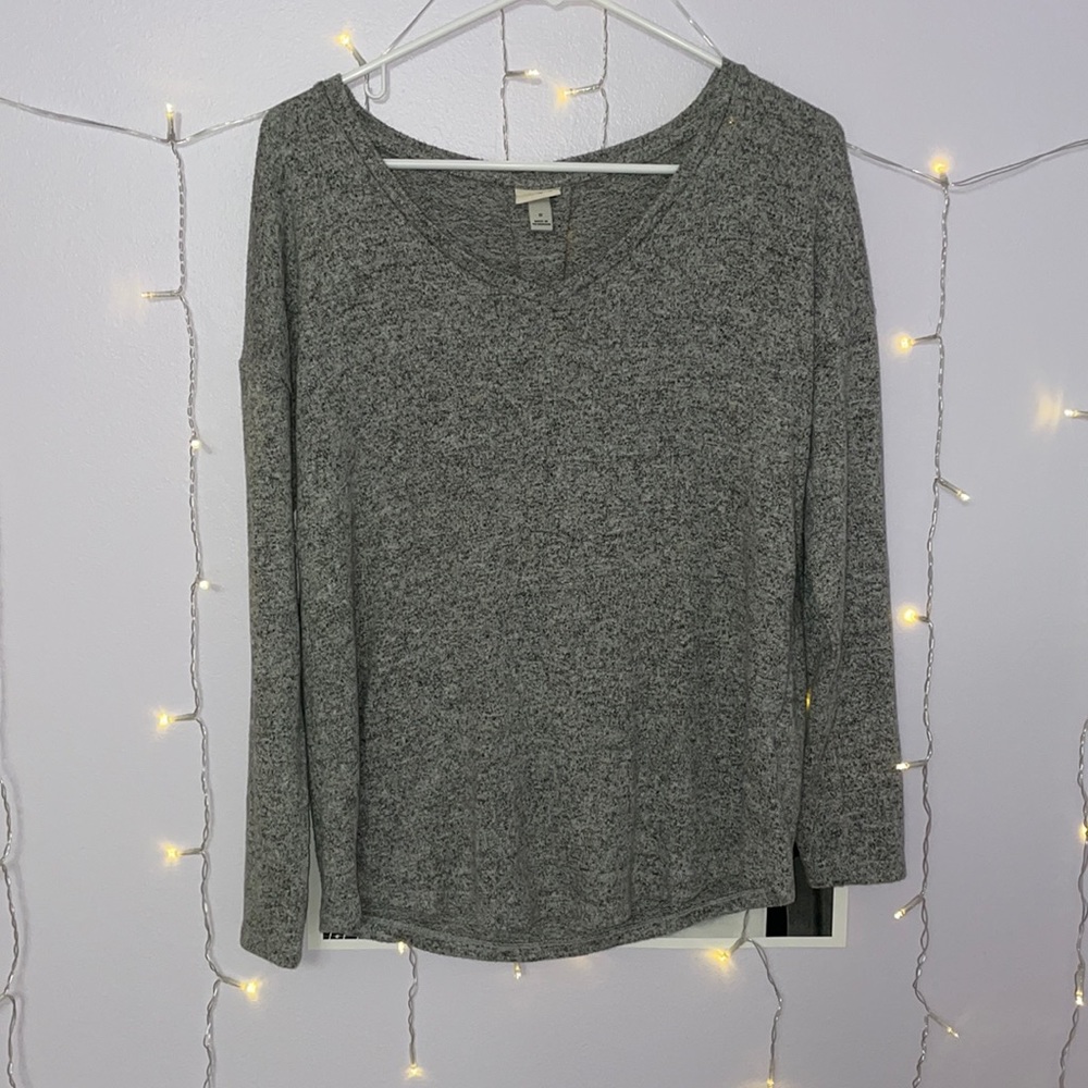 grey oversized lightweight sweater